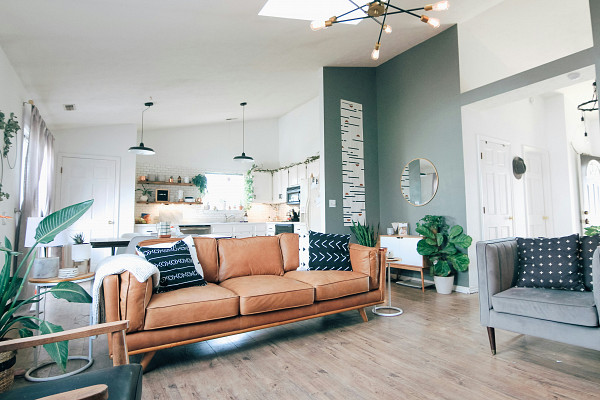 Renting a Room vs. Renting an Apartment