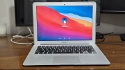 2014 i7 MACBOOK AIR 13 from Chicago