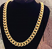 Jewelry Cuban chain is available for sale with ice Boss ..if you are interested message me from Los Angeles