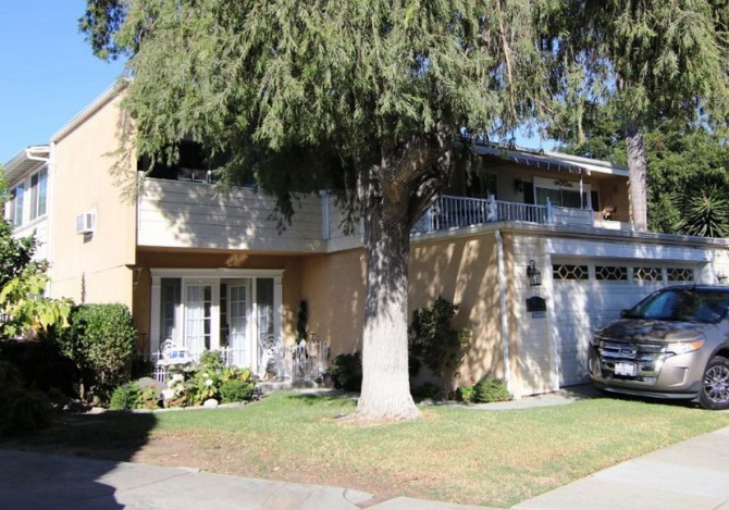 House for rent on Del Mar Ave, Long Beach - photo 1