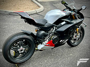 2023 Ducati panigale v4 sp2 sportbike Ibra'