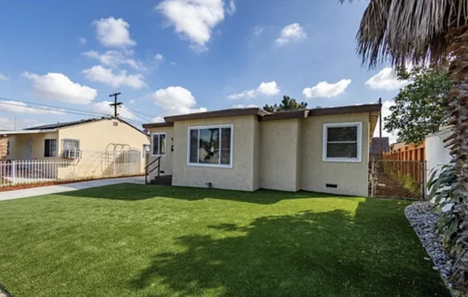 11730 Denver Ave, Los Angeles, CA 90044 Los Angeles - photo 1