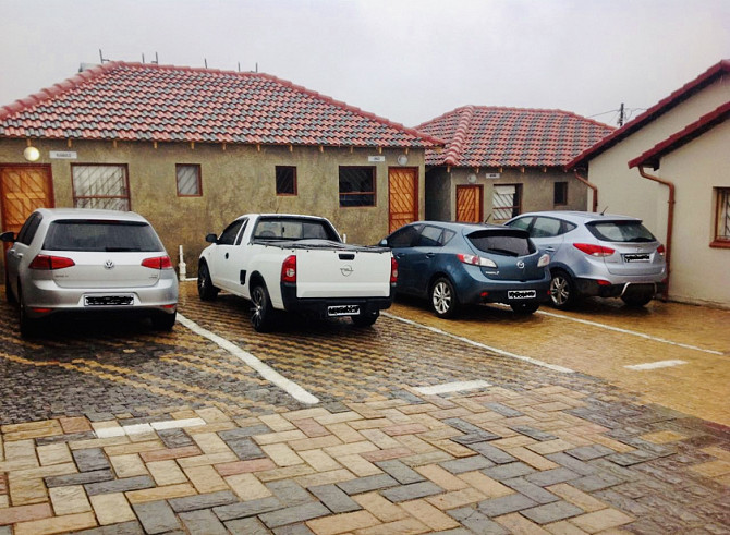One bedroom cottage available for rental -EbonyPark-Gauteng Midrand - photo 1