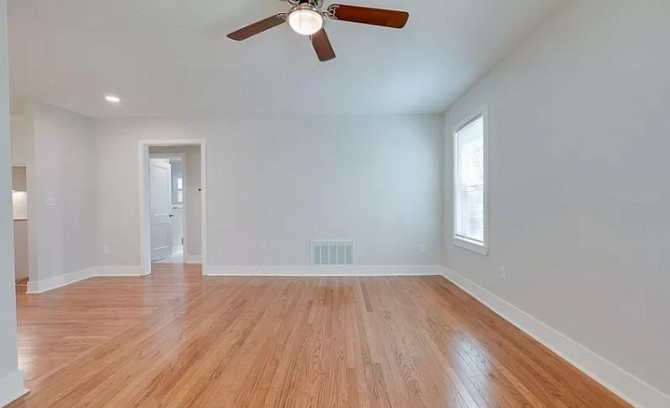 Private owner. 1-5 BEDROOMS ARE AVAILABLE FOR RENT Liberty - photo 1