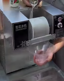 Ice cream shaver machine from Rio Claro