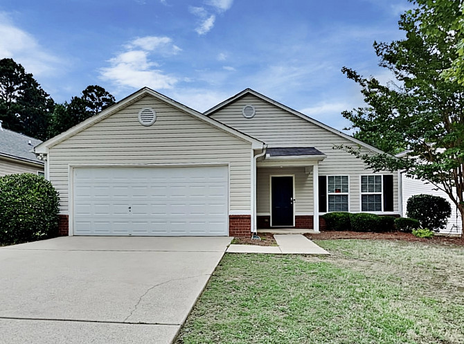 House for Rent Brookhaven - photo 1