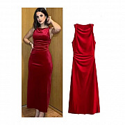 ZARA WOMAN NWT FW23 DARK RED VELVET MIDI DRESS Size M Ref: 8387/887 Los Angeles