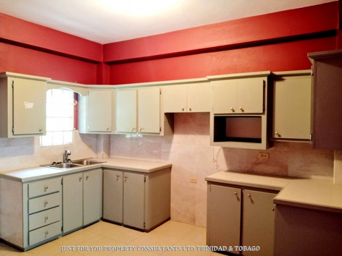 Townhouse for Rent Trinidad Chaguanas - photo 1