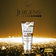 Jergens Sandalwood Body Butter Lotion, Moisturizer Infused, All Skin Types, 7 oz from Los Angeles