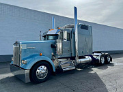 2005 Kenworth W900L sleeper truck available for sale Houston