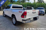Used Toyota Hilux Revo White Manual 2019 2.4L Diesel for Sale Georgetown