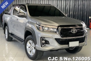 Used Toyota Hilux Revo Silver Automatic 2018 2.4L Diesel for Sale Georgetown