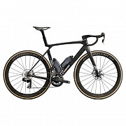 2025 Trek Madone SLR 9 AXS Gen 8 Road Bike (CENTRACYCLES) Medan