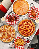 Affordable Pizza Deals in Doha for Family Nights Doha