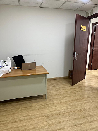 800 Sqft Mezzanine Floor Office Dubai - photo 1