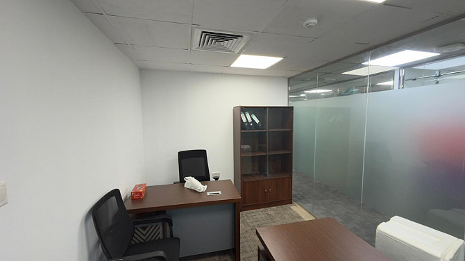 110 sft fully furnished office near Al Garhoud Metro Station Dubai - photo 1