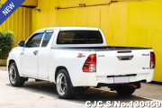 Used Toyota Hilux Revo White Automatic 2021 2.4L Diesel for Sale Dar es Salaam