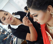 Lakme Academy Pimpri:- Cometology Course in Pimpri Mumbai