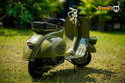Vespa Faro Basso 150cc by Scooter99 – The Iconic Low-Headlight Vintage Vespa Honolulu
