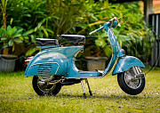 Vespa 150 Medium Blue Classic Italian Style, Fully Restored Toronto