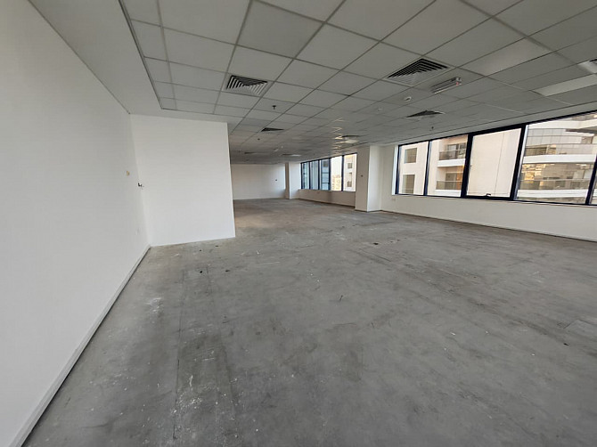 Office for Rent in Al Mankhool – Near Metro Dubai - photo 1