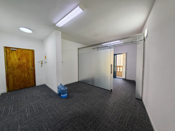 Office Space Available in Al Rigga – 800 Sqft Dubai - photo 1