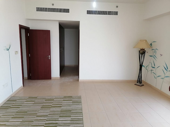 Generously Sized stunning and spacious 3 bedroom apartment for rent in Rimal 3, Jumeirah Beach Resid Dubai - photo 1