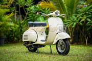 Classic Vespa 150 – Fully Restored Vintage Italian Scooter Miami Beach