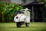 Classic Vespa 150 – Fully Restored Vintage Italian Scooter Miami Beach
