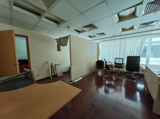 445 Sqft Commercial Office in Muraqqabat – Utilities Included Dubai - photo 1