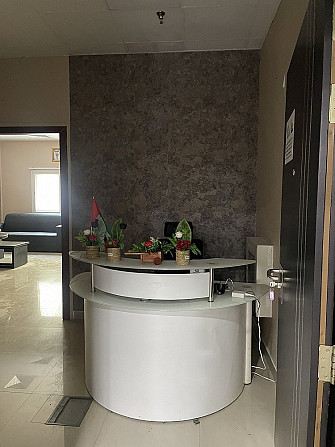 Premium office space for rent at Al Khabaisi Deira. Dubai - photo 1