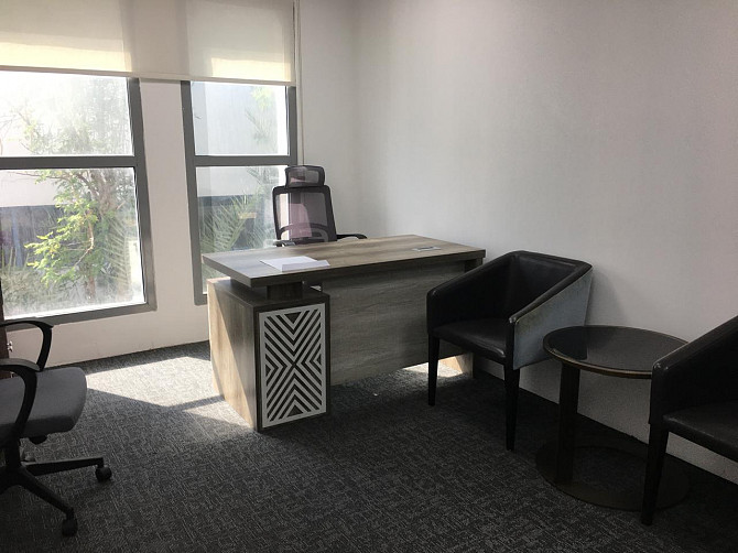 16 sqmt office space available for rent in Dubai Dubai - photo 1