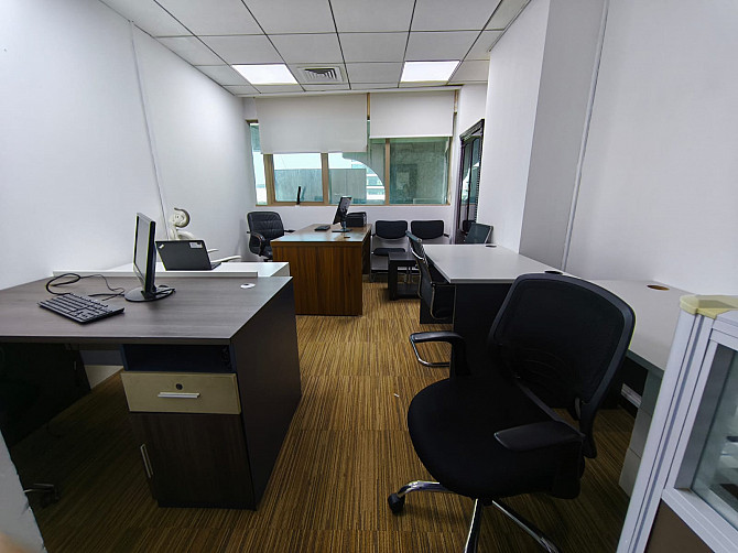Why Choosing the Right Office Space Can Transform Your Business in Dubai Dubai - photo 1