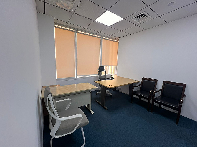 office for Rent -200sqft Dubai - photo 1