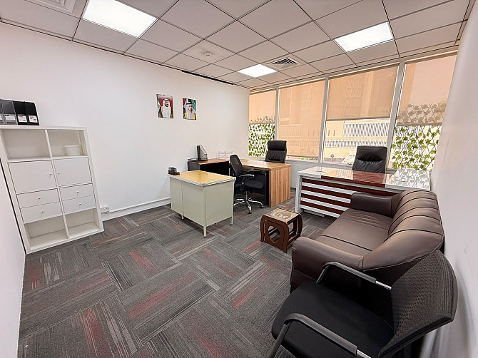 Office space in Dubai? Dubai - photo 1