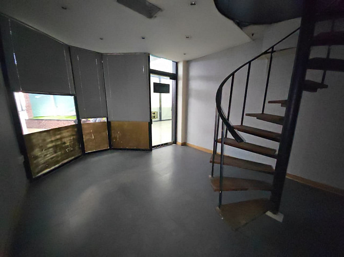 Affordable Office for Rent Near Union Metro Deira Dubai | 280 Sqft Commercial Office Dubai - photo 1