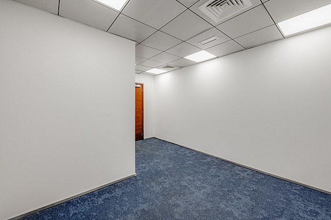 Luxury 3,432 Sq. Ft. Office for Rent in Dubai | Chiller Free | 1 Month Free Rent | Prime Commercial Dubai - photo 1
