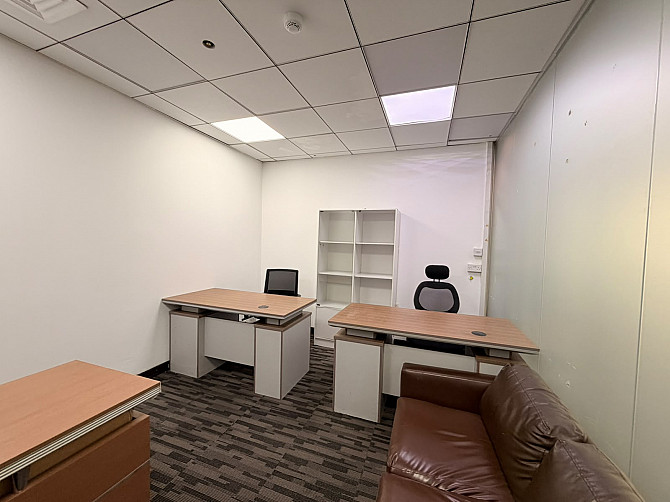 FLEXIBLE OFFICE SPACES IN BANIYAS SQUARE, DEIRA Dubai - photo 1