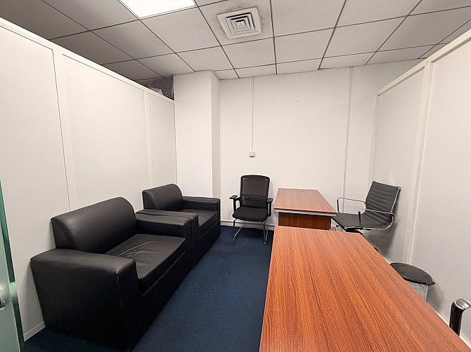 AFFORDABLE OFFICE FOR RENT IN DUBAI! Dubai - photo 1