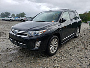 Toyota Highlander for sale from Lagos