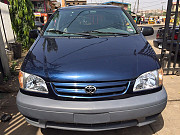 Clean and neat Toyota Sienna 2003 model for sale from Sokoto