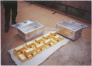 GOLD BARS AVAILABLE 98.9% PURITY, 23 carats including nuggets Sur